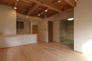 天然素材をふんだんに使った家